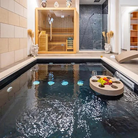 Carmiano Luxury Bedrooms In In The Province Of Syracuse With And Swimming Pool And Wonderful Seaview B&B 아볼라